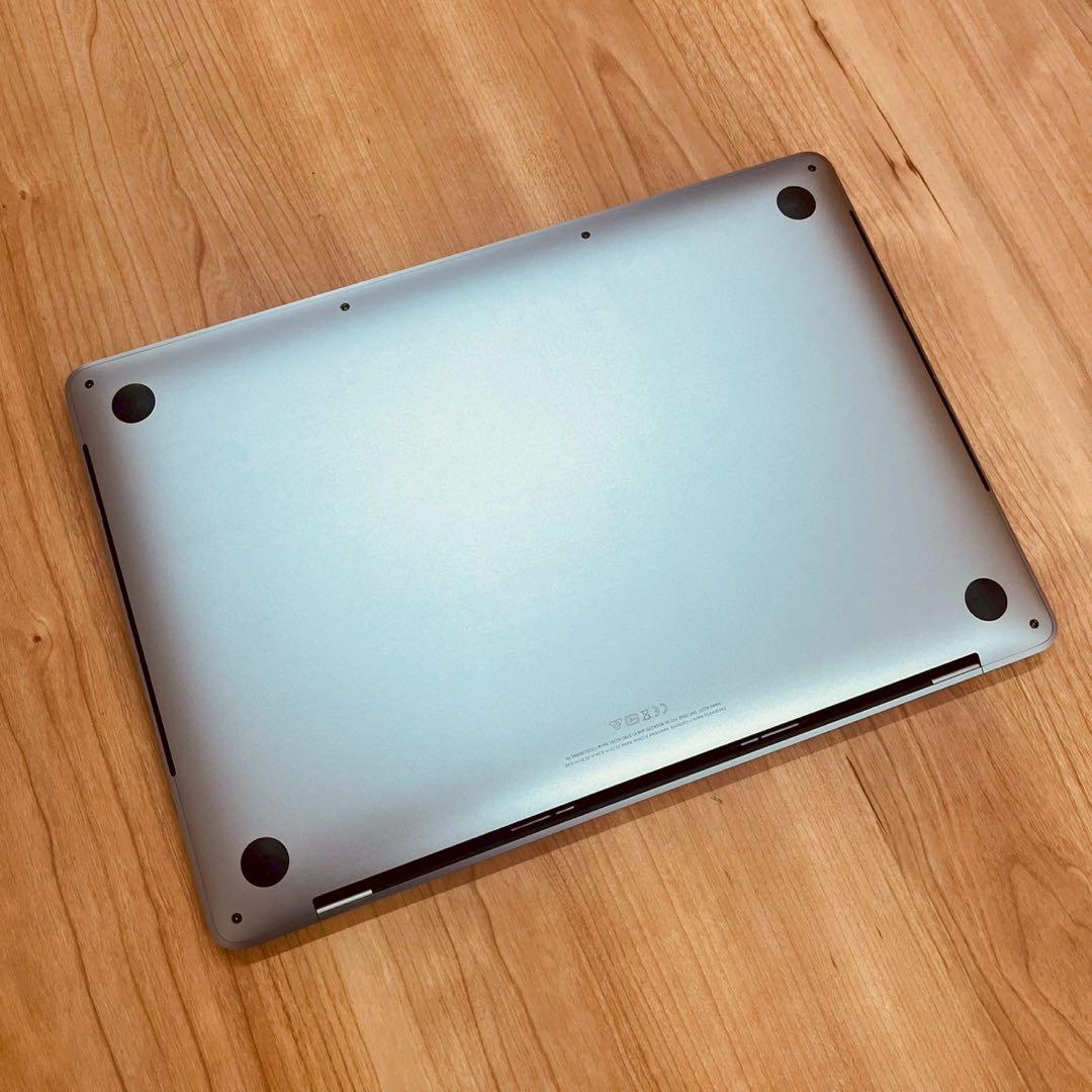 MacBook pro 13インチ 2020 メモリ16GB SSD512GB