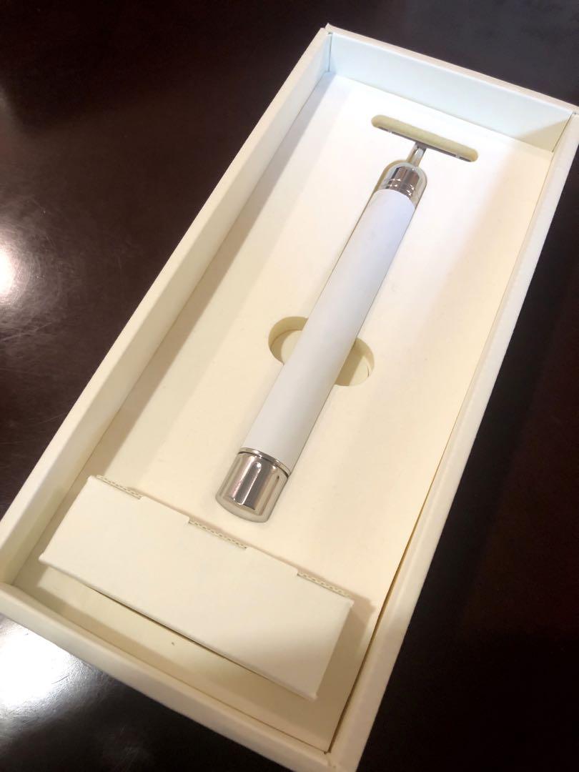 WQC TILLET I-UP ティレット アイアップ 目元専用 美顔器