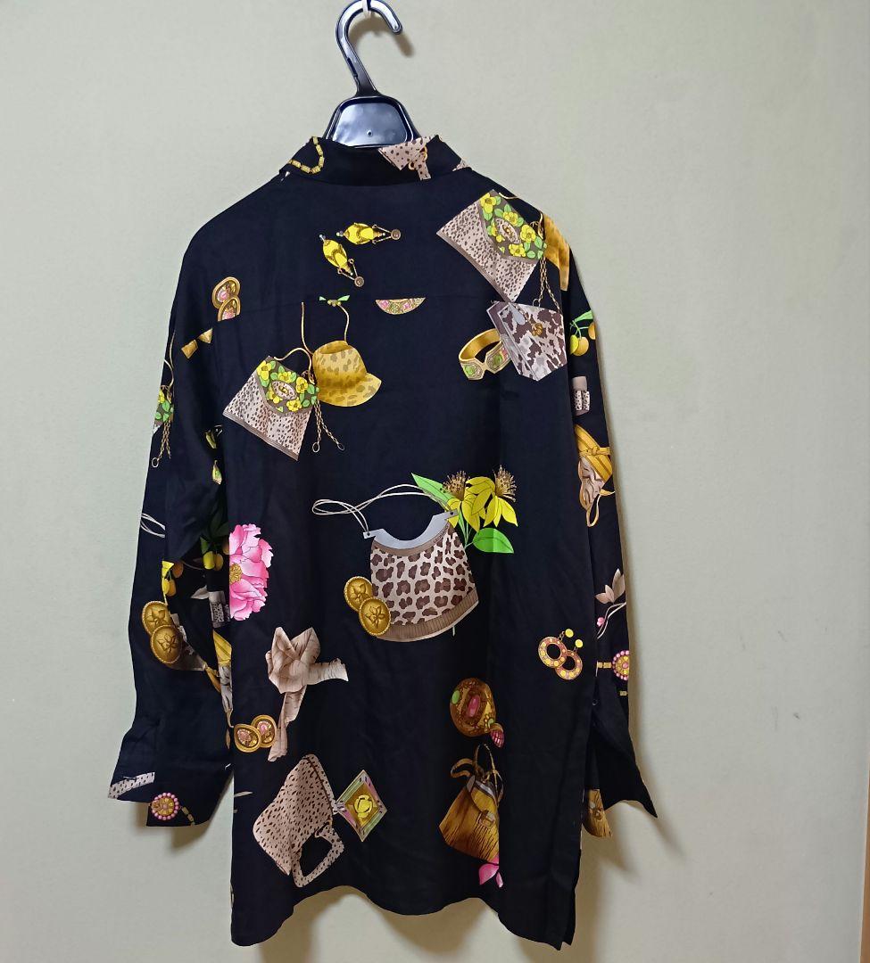 在庫処分❗️美品 レオナール 長袖 シルク シャツ フリーサイズ 在庫処分❗️美品 レオナール 長袖 シルク シャツ フリーサイズ