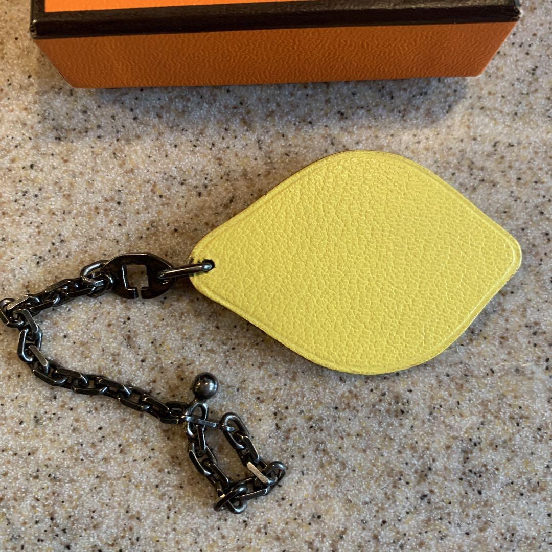 HERMES レモン型キーホルダー【新品未使用】