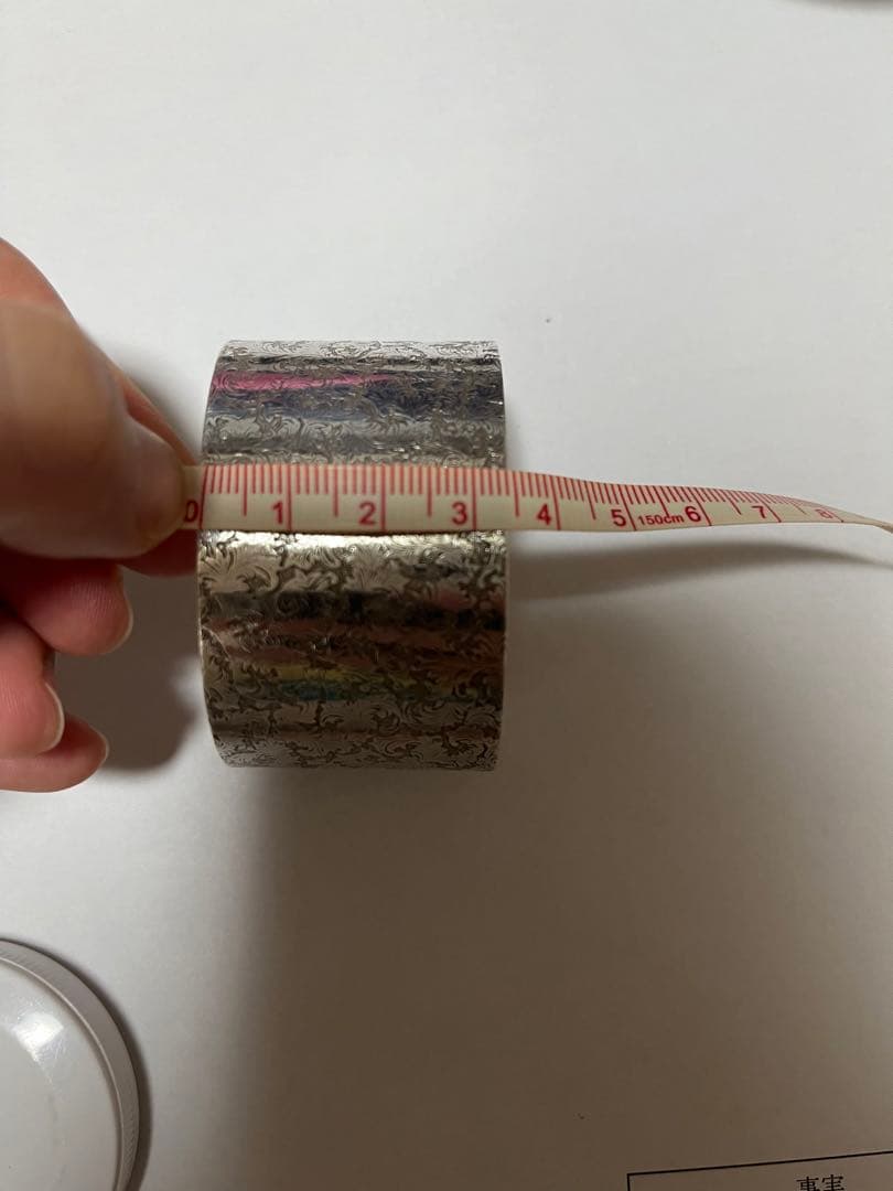 エングレーブ バングル目立った傷や汚れなし