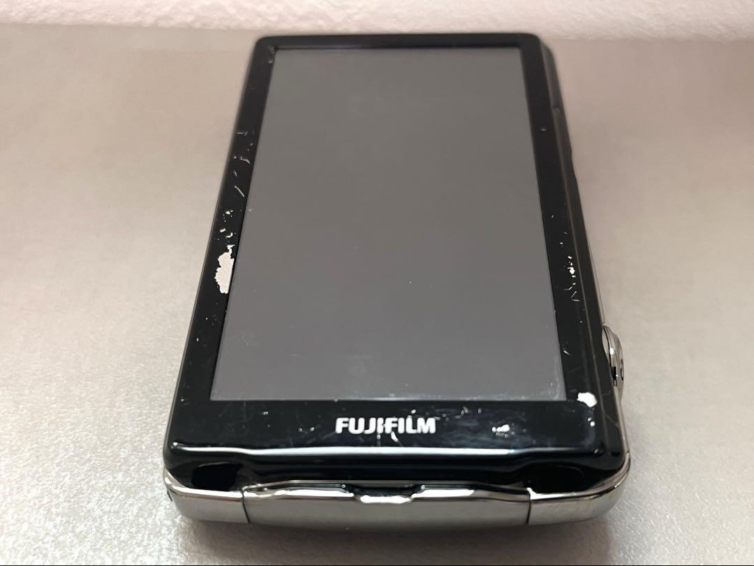 FUJIFILM FINEPIX Z700EXR ブラック　デジタルカメラ