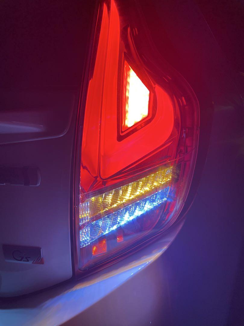 LED テールランプ
