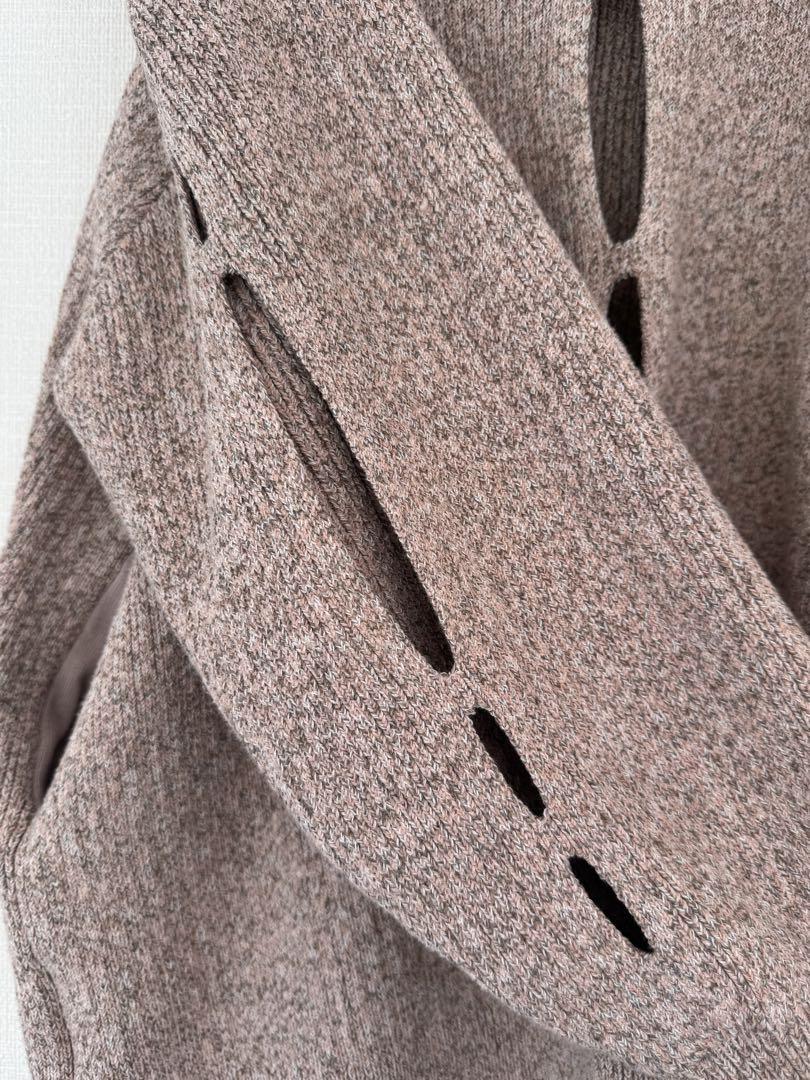 クラネWFACE COLOR MIX HOLE SLEEVE CARDIGAN