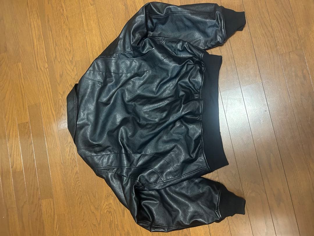 ボンバージャケットM