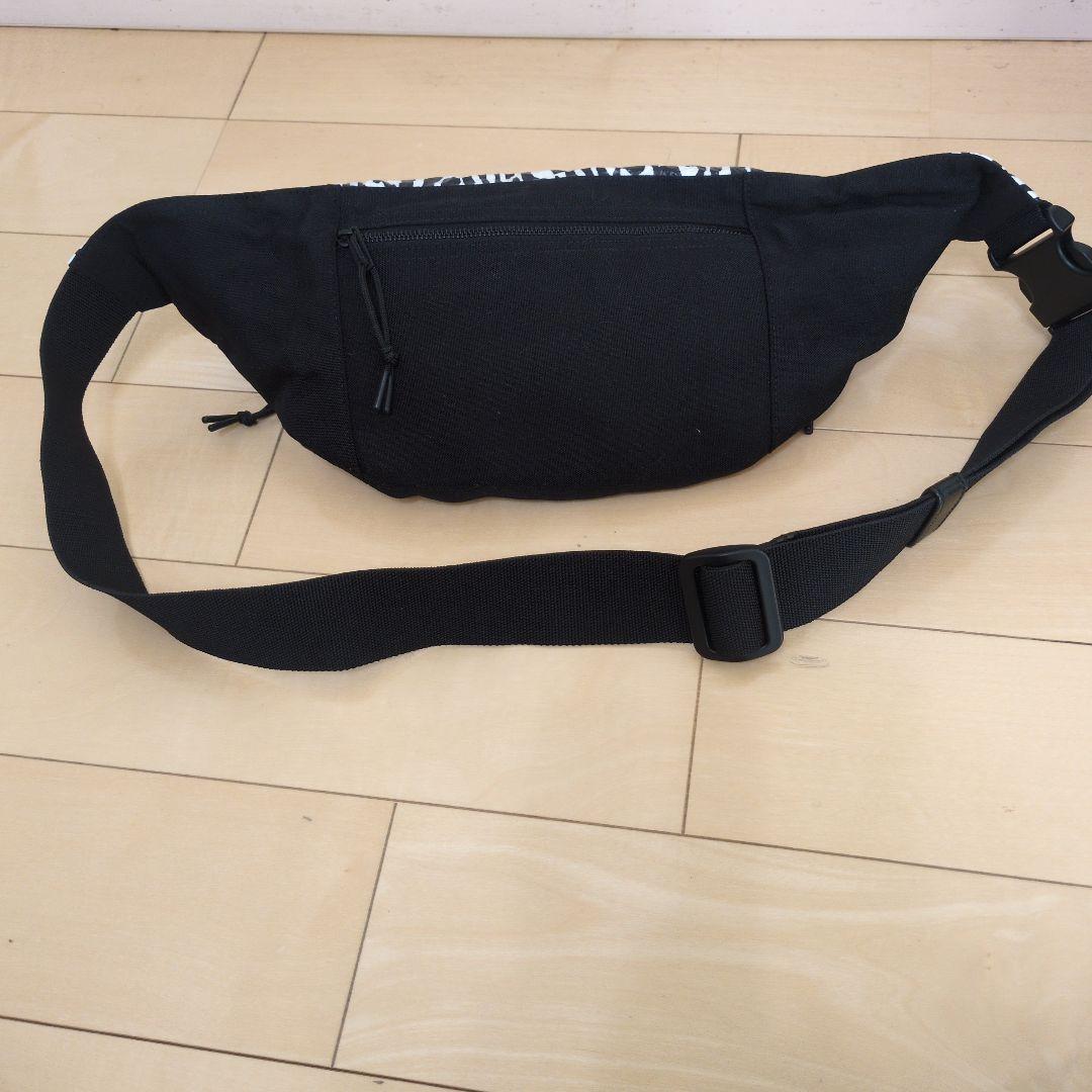 SAINT LAURENT ゼブラ柄ボディバッグ SAINT LAURENT ゼブラ柄ボディバッグ