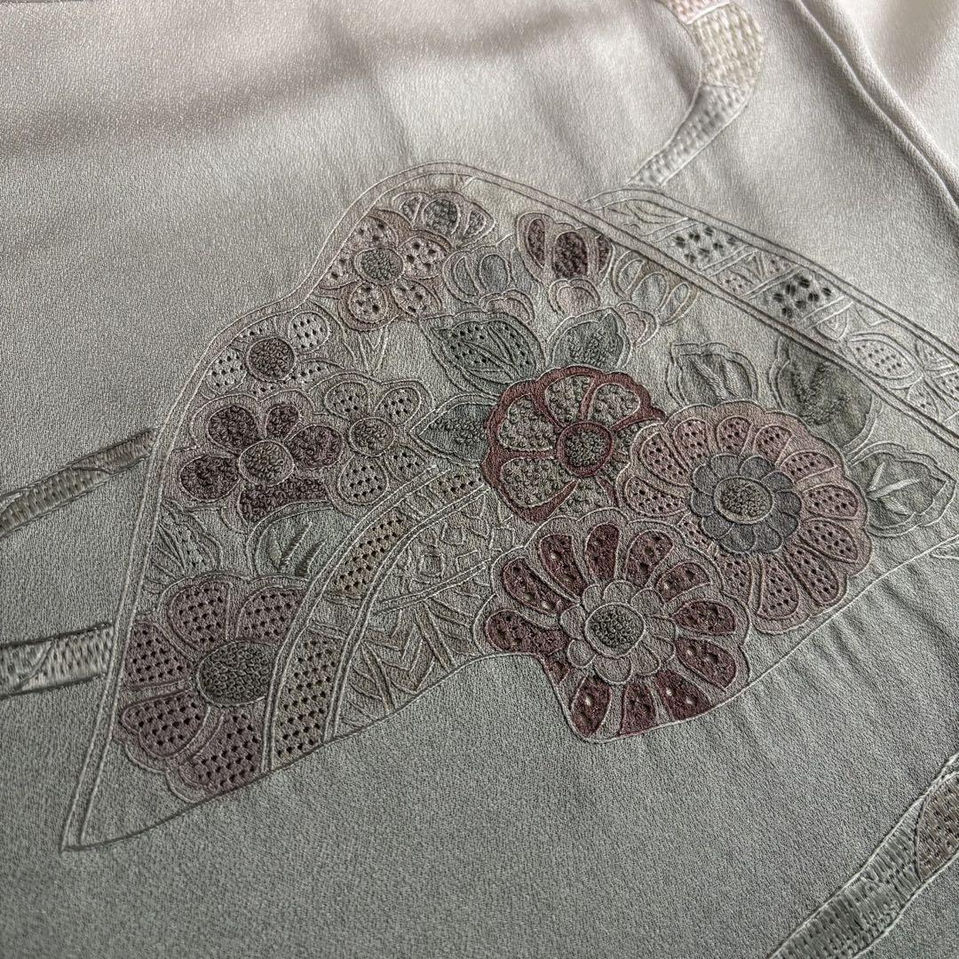 付下げ 汕頭刺繍に蘇州刺繍 暈し 紋なし 正絹 AK-6995 付下げ 汕頭刺繍に蘇州刺繍 暈し 紋なし 正絹 AK-6995 - メルカリ