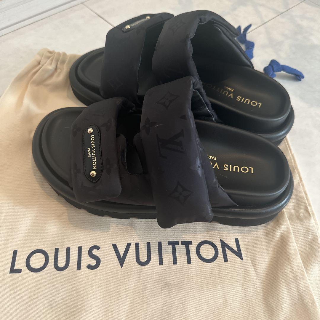 Louis Vuitton 実用性に優れた【サンダル】軽量 ブラック 人気 ルイ・ヴィトン発、品格あるデザインのレザーサンダルに注目