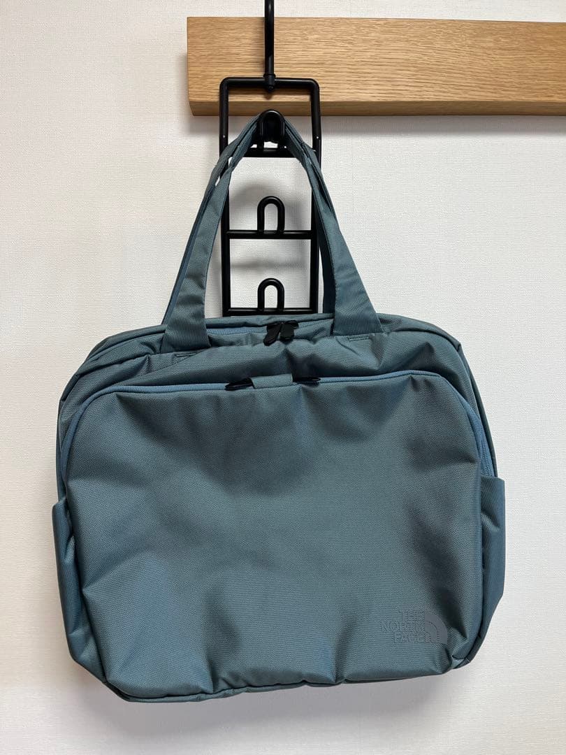 ノースフェイス THE NORTH FACE シャトルトート バッグ