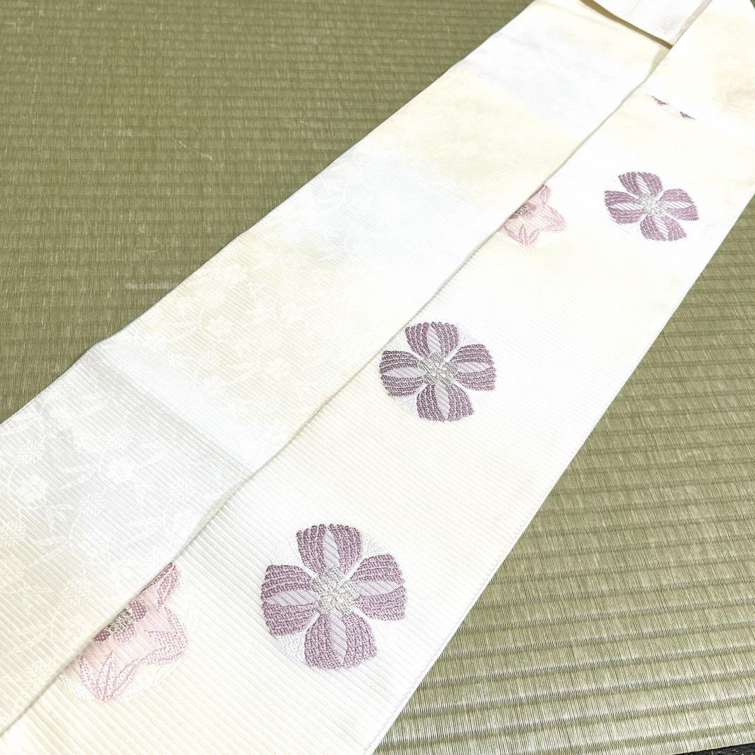 新品未使用品　西陣織【佐々木染織物】正絹　夏の絽の名古屋帯《生成り　刺繍　花》