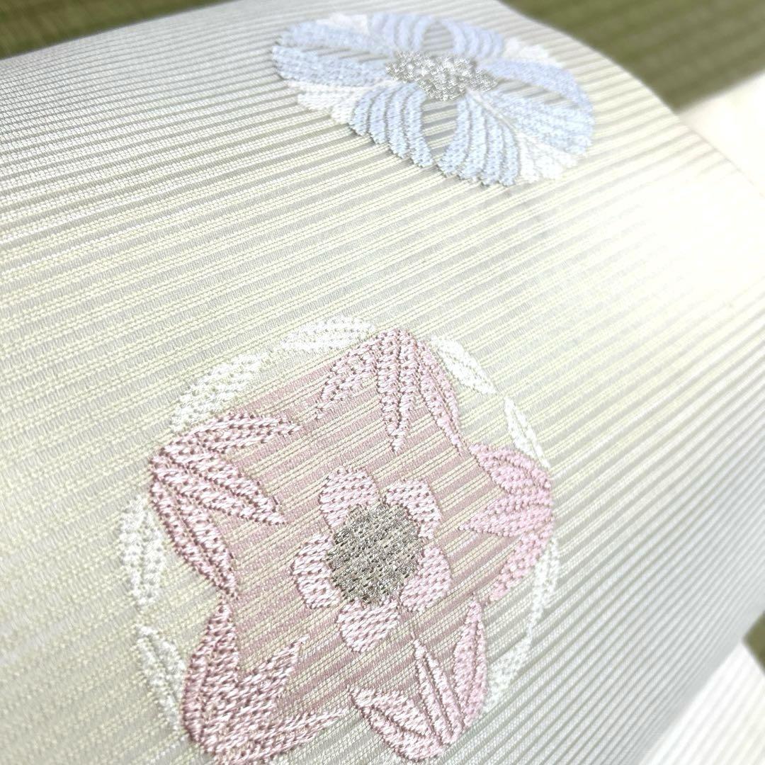 新品未使用品　西陣織【佐々木染織物】正絹　夏の絽の名古屋帯《生成り　刺繍　花》