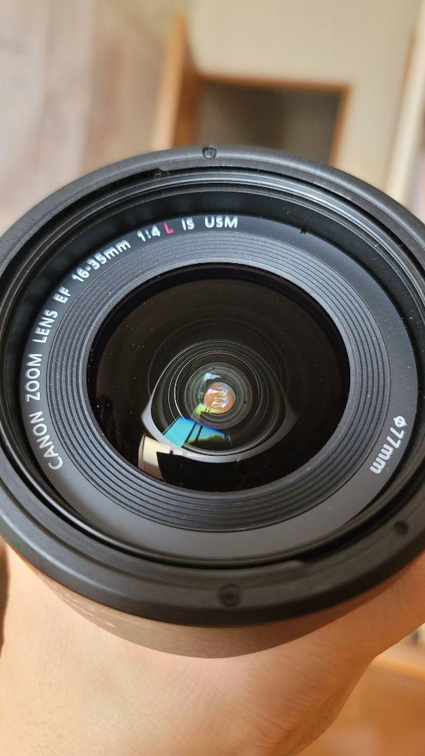 Canon EF 16-35mm f/4L IS USM (カメラリュック付属)