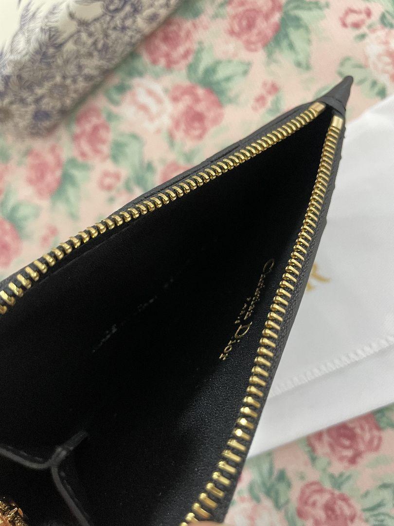DIOR ディオール