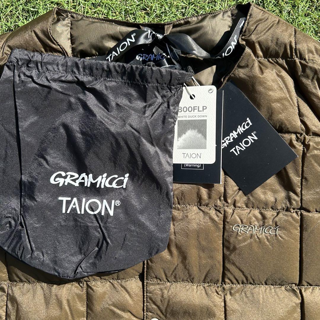 GRAMICCI × TAION インナーダウンベスト　ディープオリーブ　L