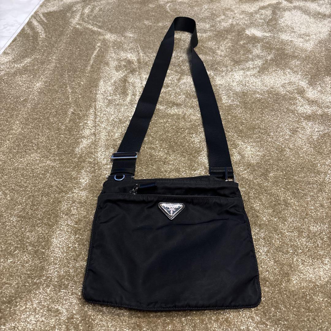プラダ PRADA サコッシュ ブラック ナイロンショルダーバッグ