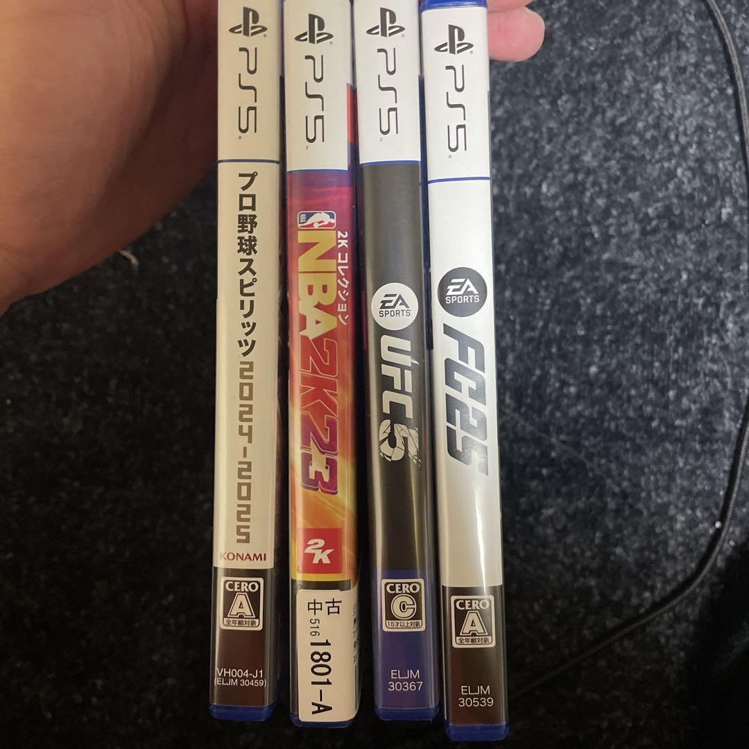 PS5本体と付属品全部と箱とソフトあり