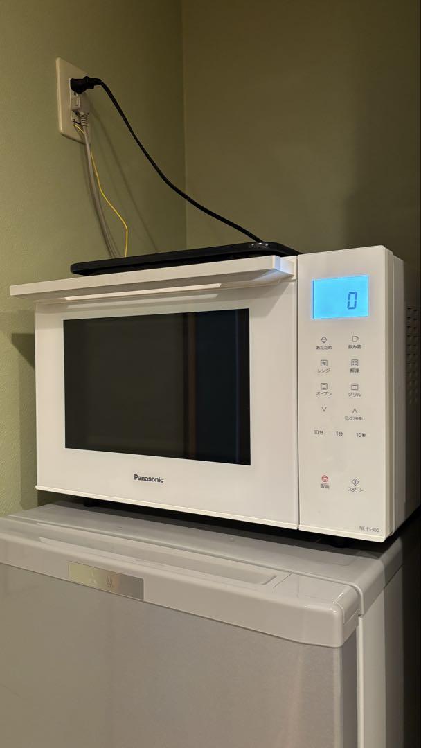 Panasonic オーブンレンジ NE-FS300-W 2020年製