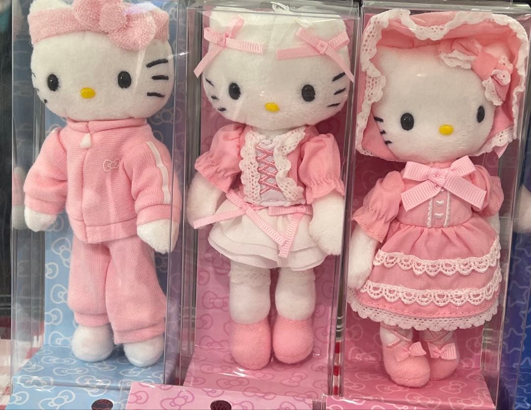 サンリオ　クローゼットコレクション ハローキティ　マスコット3点セット