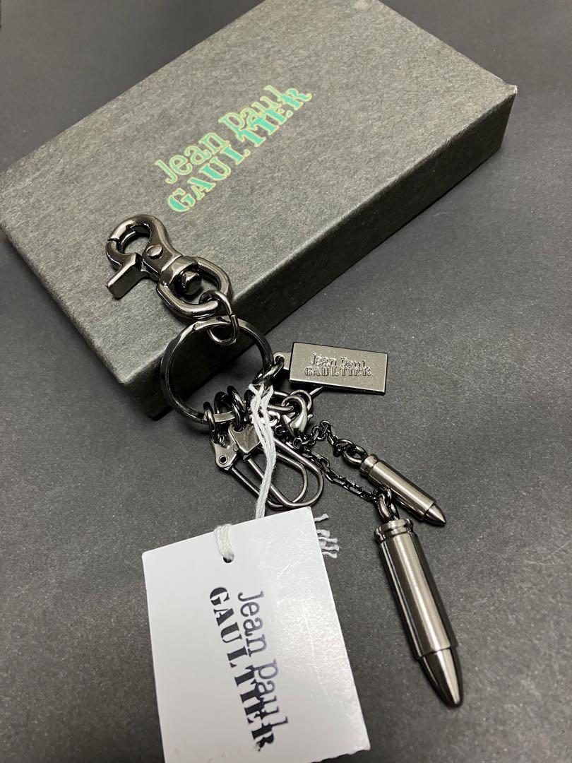 レア　タグ付　ジャンポールゴルチエ　メタル素材　キーホルダー　弾丸　ゴルティエ レア タグ付 ジャンポールゴルチエ メタル素材 キーホルダー