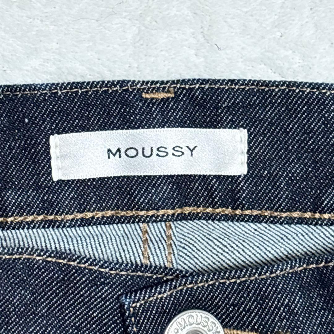 美品 マウジー MVS センタープレス ストレート デニム 26 MOUSSY