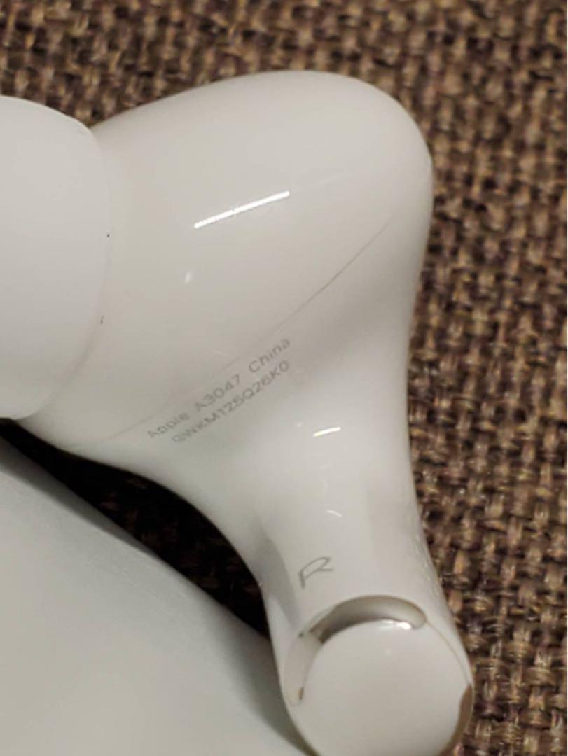 右耳 Apple AirPods Pro 第2世代 正規品 片耳114