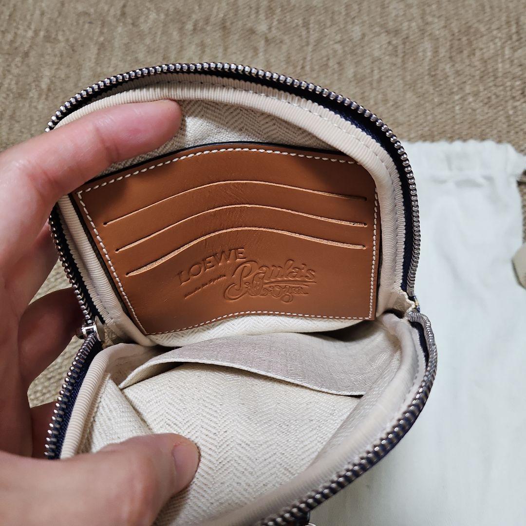 【新品　未使用　2024年】LOEWE　キャンバス　ポーチ 新品 未使用 2024年】LOEWE キャンバス ポーチ