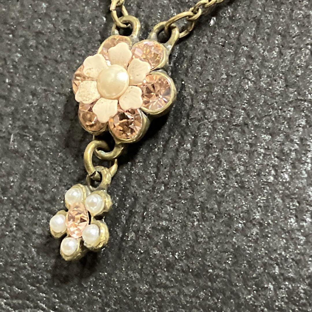 ミハエルネグリン　ネックレス　ピンクベージュ Michal Negrin(ミハエルネグリン) ネックレス - ブロンズ×ピンク