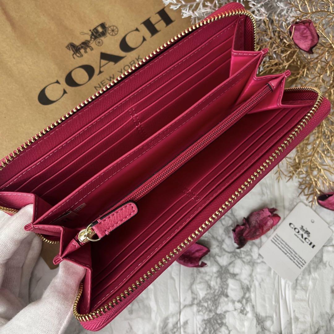 COACH コーチ ベージュ シグネチャー ビビッドピンク ストライプ COACH コーチ ベージュ シグネチャー ビビッドピンク ストライプ