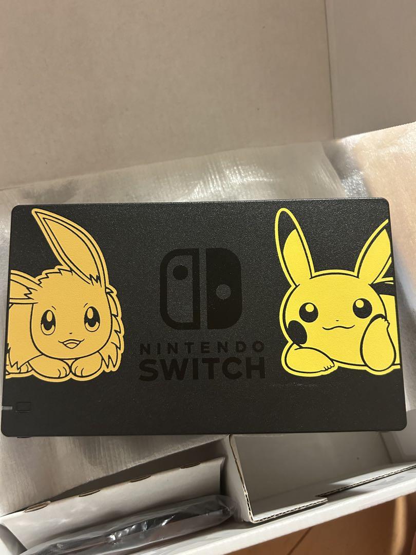 Switch　ピカブイ　レッツゴーピカチュウ　本体
