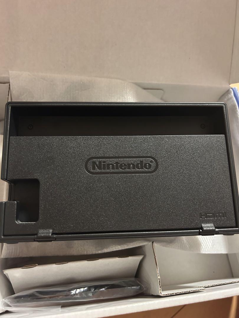 Switch　ピカブイ　レッツゴーピカチュウ　本体