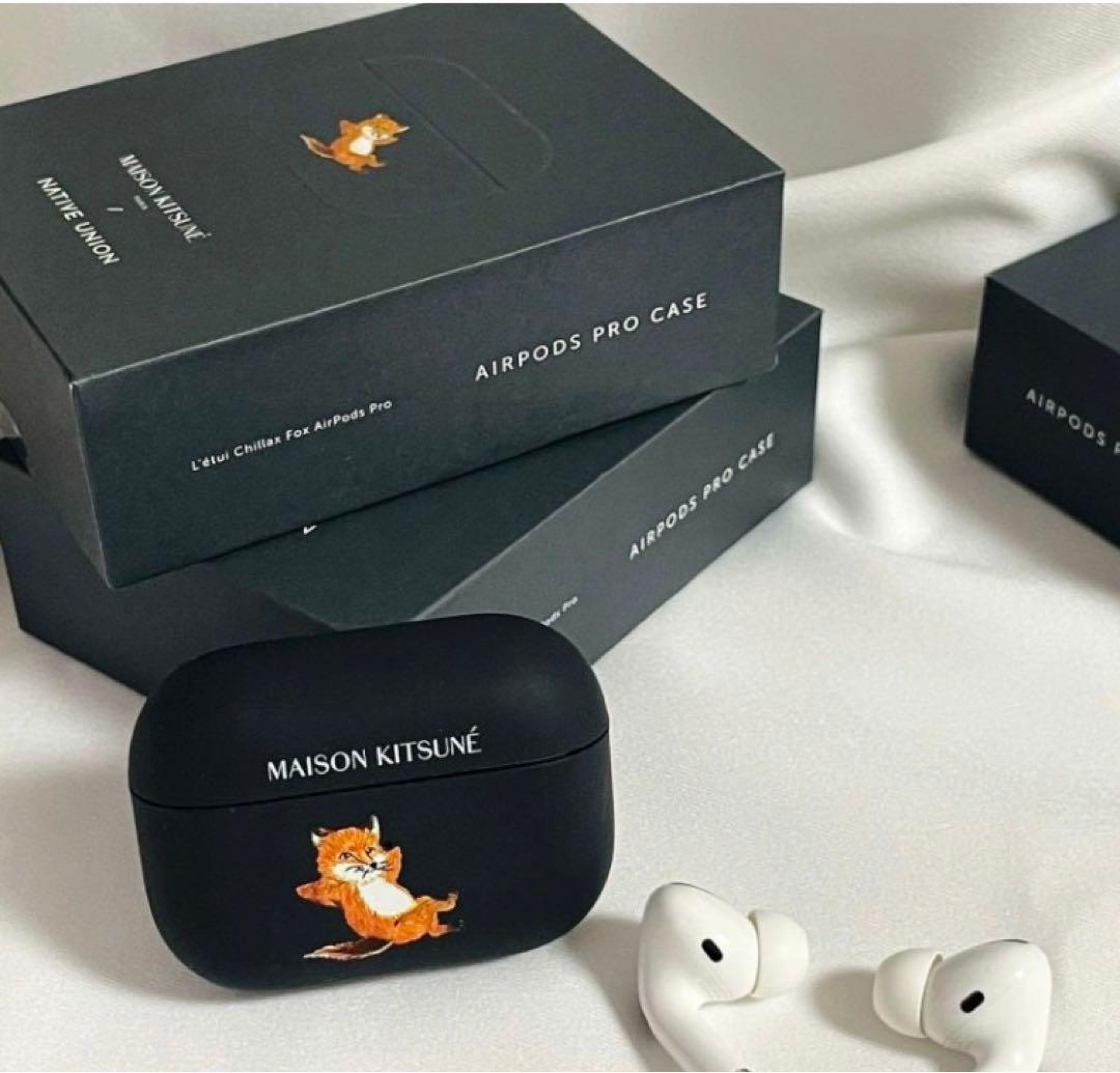 メゾンキツネ Chillax Fox AirPods Pro ケース
