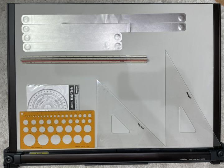[専用]製図板 MUTOH UM-06N3 Amazon.co.jp: ムトー ライナーボードUM-06N3 A2平行定規