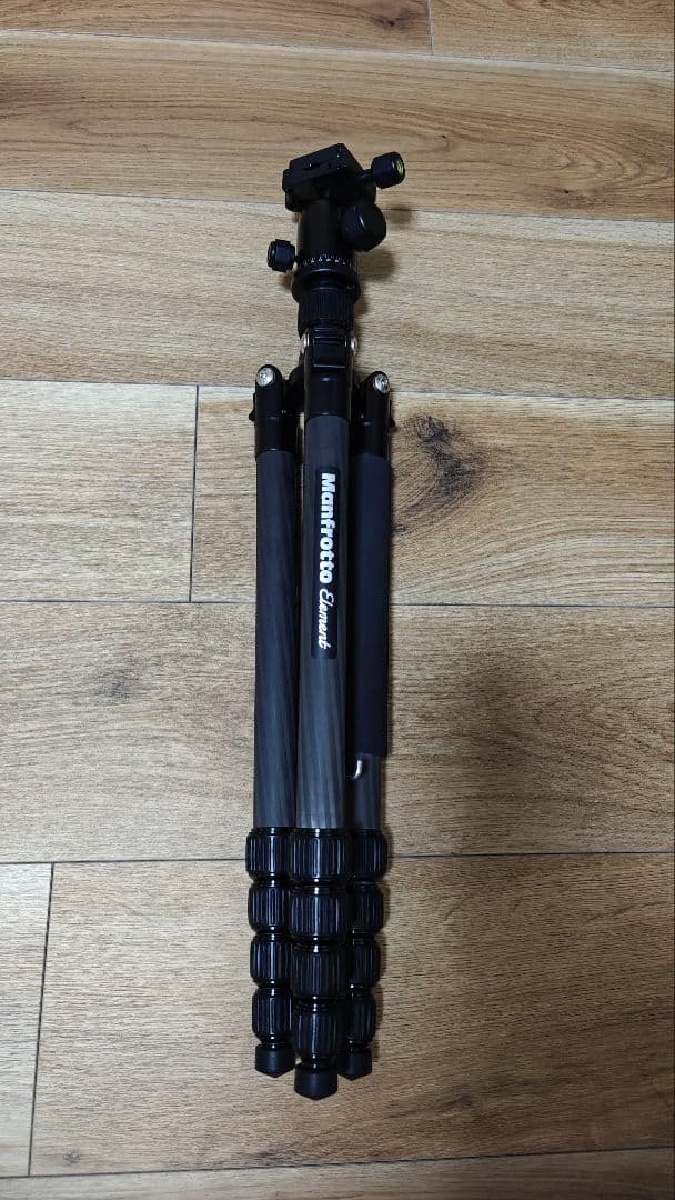 エレメント カーボン