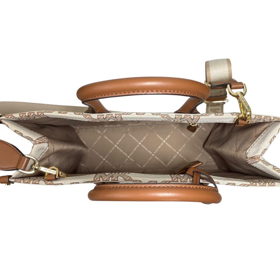 マイケルコース