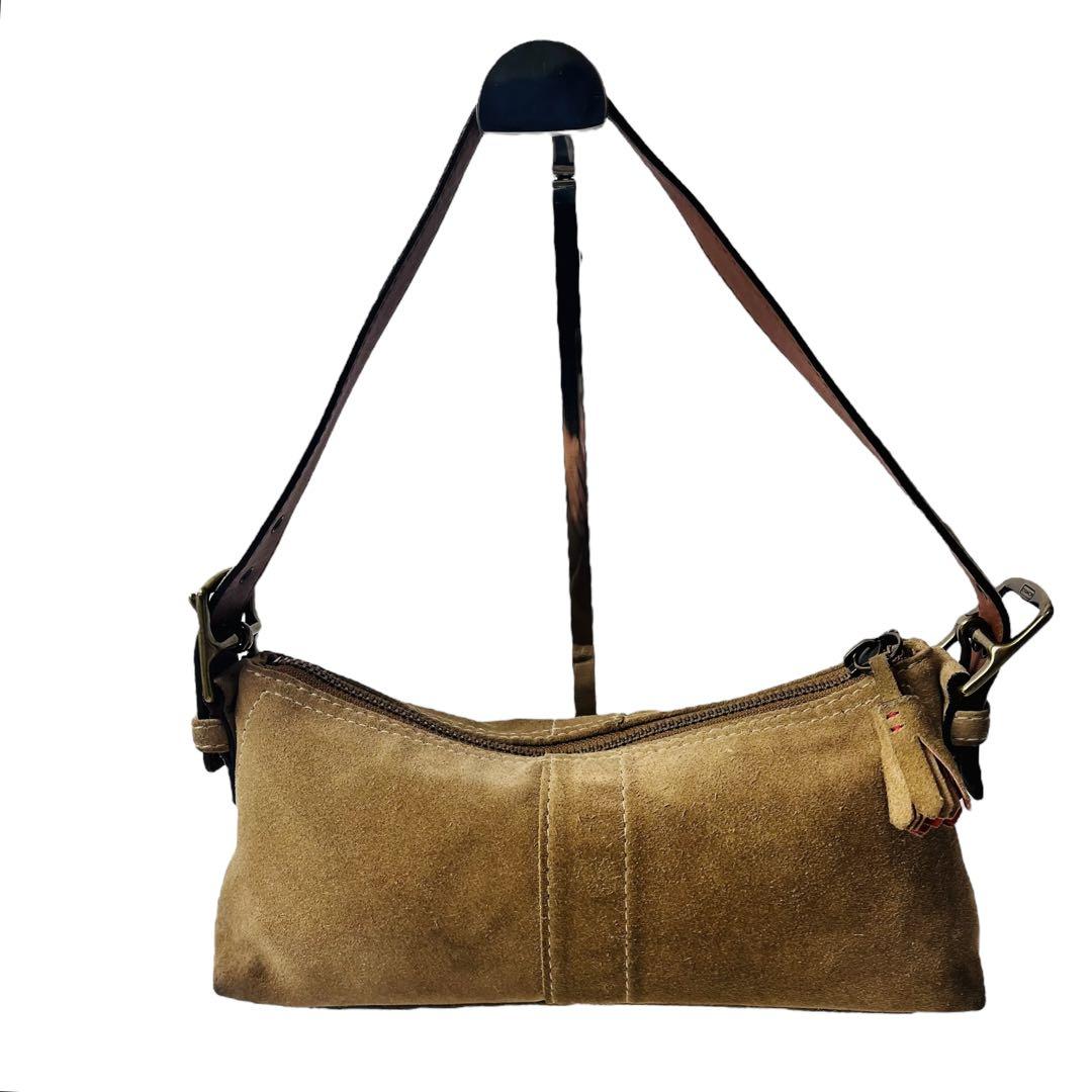 美品✨ COACH コーチ アクセサリーポーチ ワンショル ハーフムーン 肩掛け