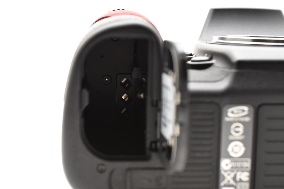 Nikon D700 美品 ショット数298枚 Nikon D700 美品 ショット数298枚 - メルカリ