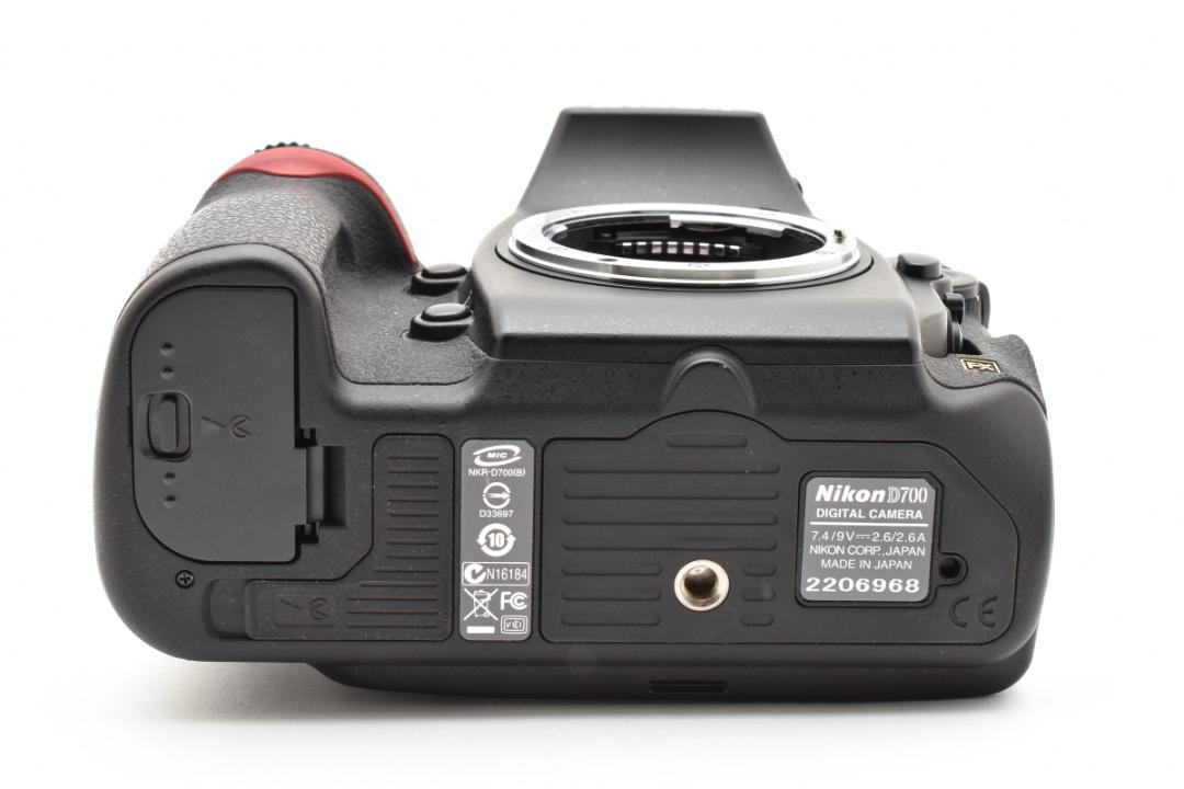 Nikon D700 美品 ショット数298枚 □美品□ ニコン Nikon D700 ショット数 6365 #A082 - メルカリ