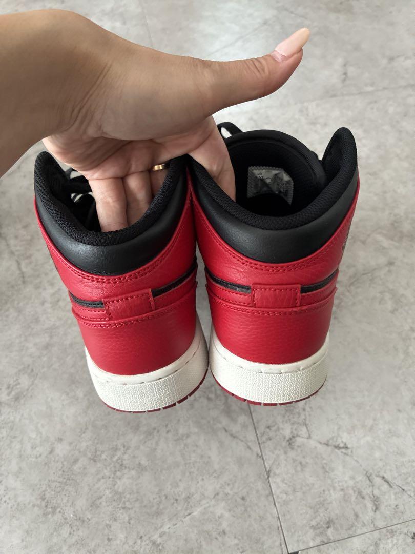NIKE エアジョーダン1 ミドル　24.5 赤　黒