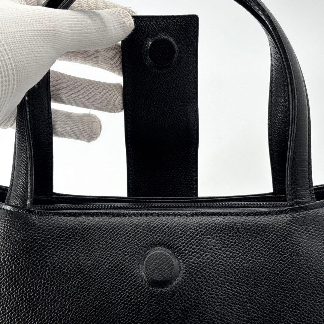 GIVENCHY　4Gロゴ　自立　ハンドバッグ　フォーマル　レザー　ジバンシー