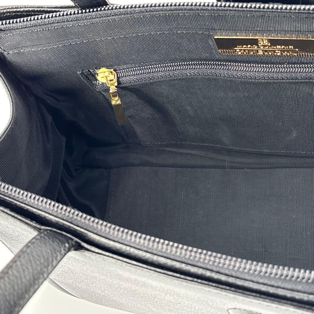 GIVENCHY　4Gロゴ　自立　ハンドバッグ　フォーマル　レザー　ジバンシー