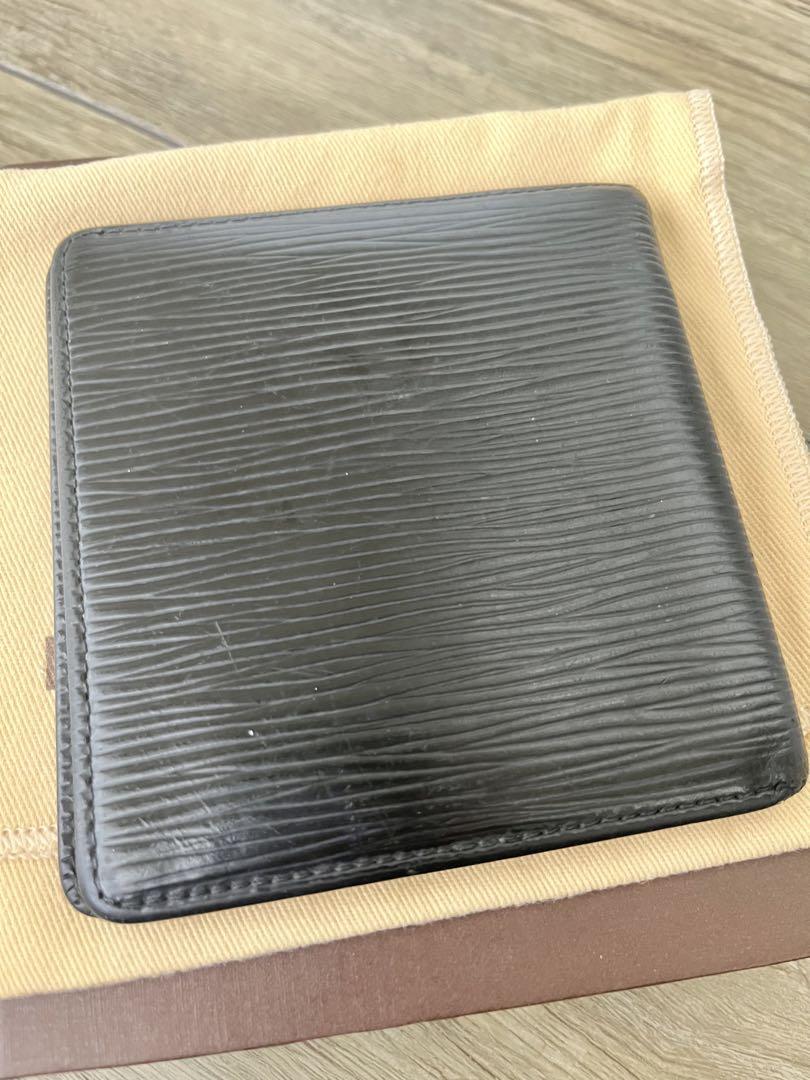 値下げしました【美品】Louis Vuittonエピ ２つ折り財布