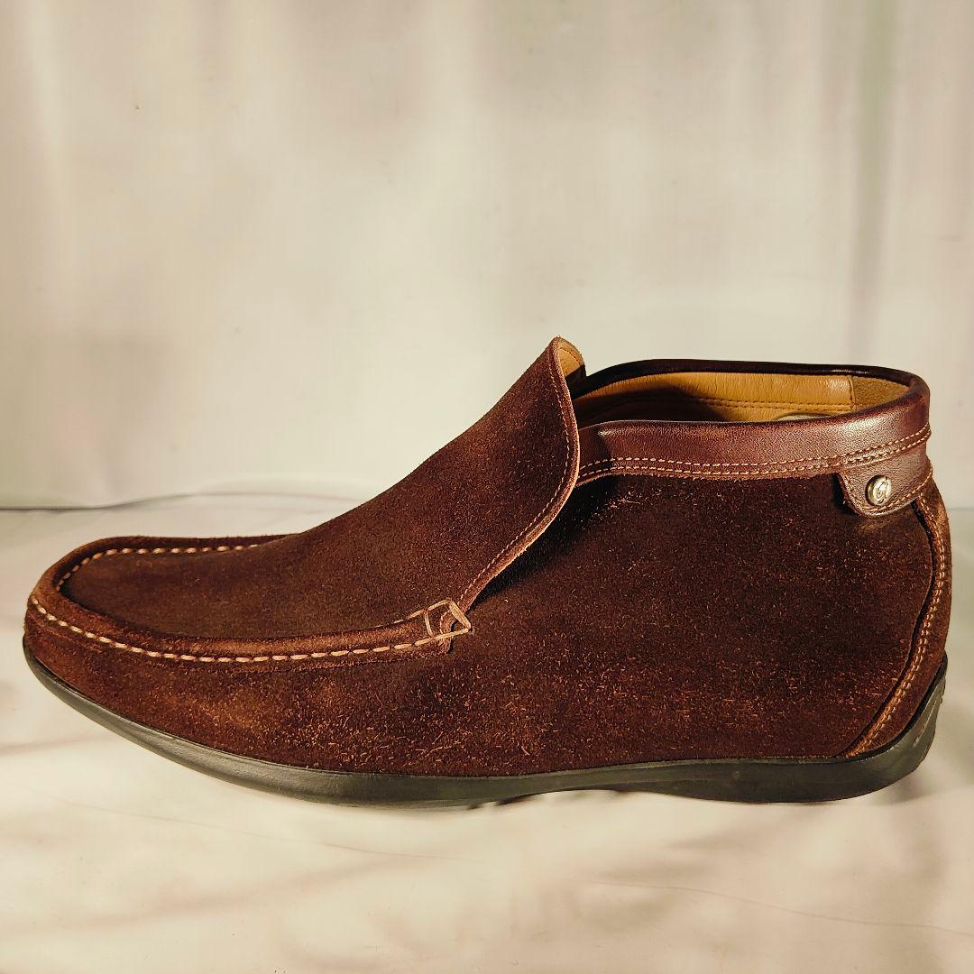 【美品】Paraboot 高級革靴正規品 スエードモカシンブーツ スペイン製 【美品】Paraboot 高級革靴正規品 スエードモカシンブーツ スペイン製