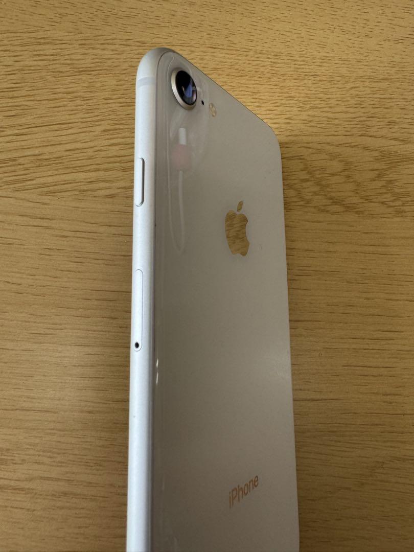 Apple iPhone8 64GB au ジャンク Apple iPhone8 64GB シルバー au ジャンク - メルカリ