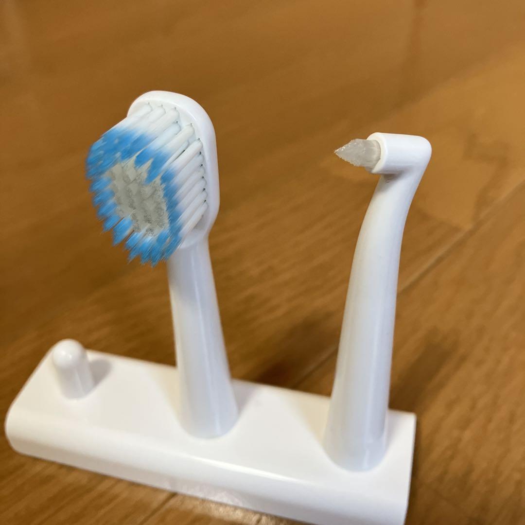 ⭐️オムロン電動歯ブラシHT-B304 充電器替えブラシ⭐️