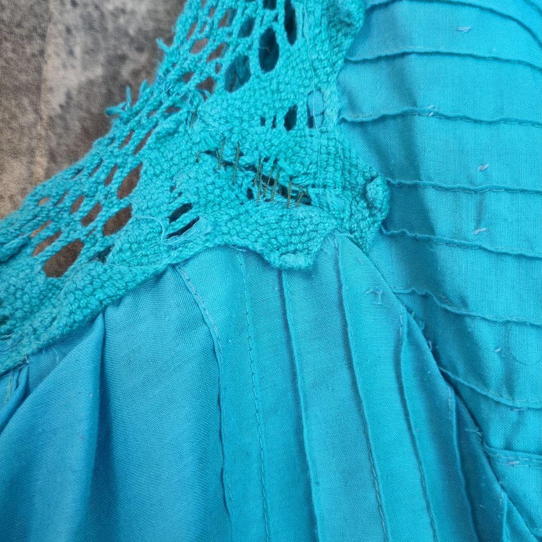 ヴィンテージ　海外古着　花柄刺繍ワンピース　カラフル　かわいい　エスニック ヴィンテージ 海外古着 花柄刺繍ワンピース カラフル かわいい