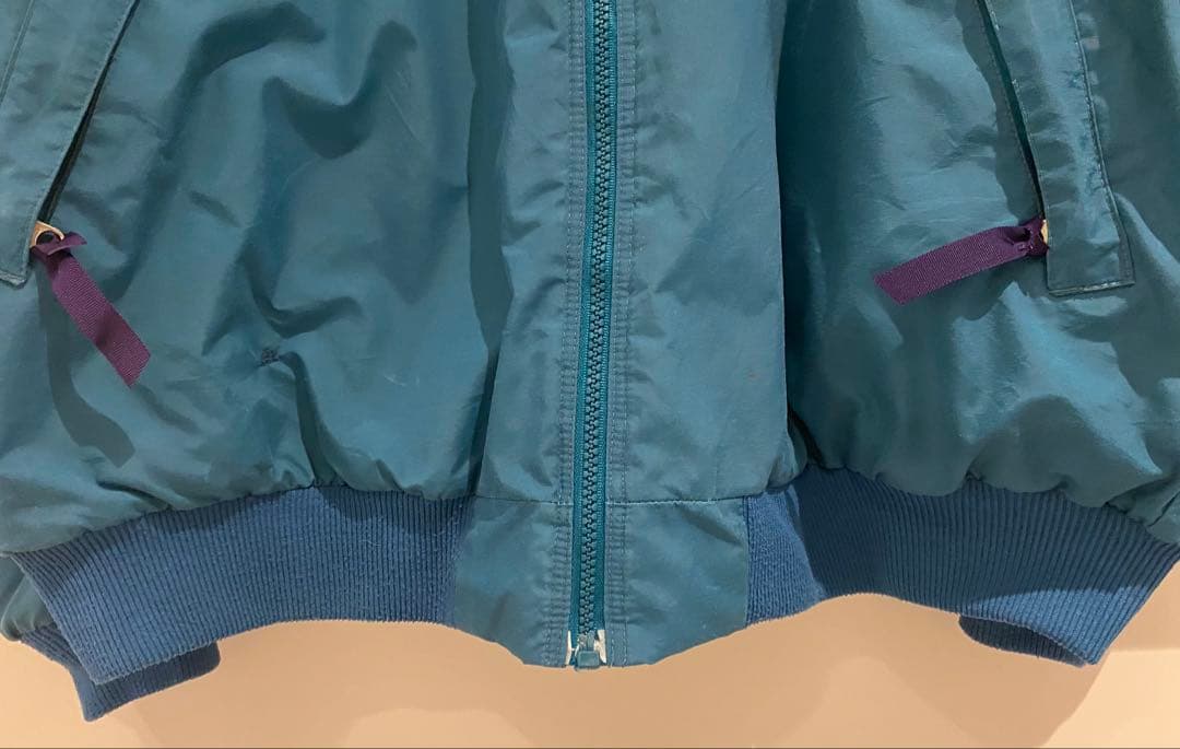 シェルドシンチラジャケット エメラルドグリーン