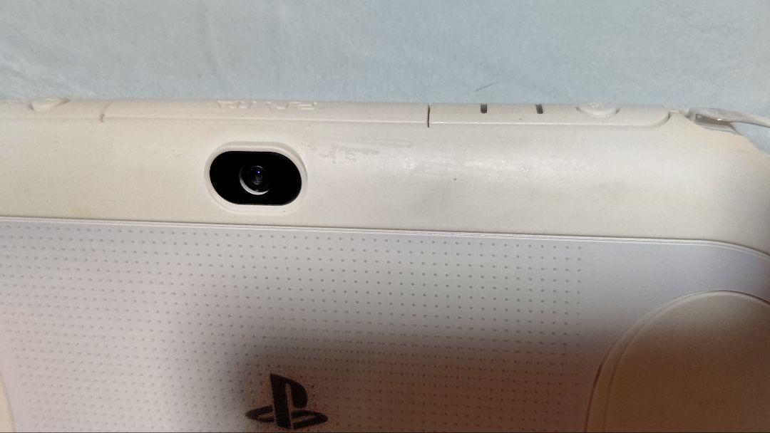 PlayStationVita [PCH-2000] 本体のみ