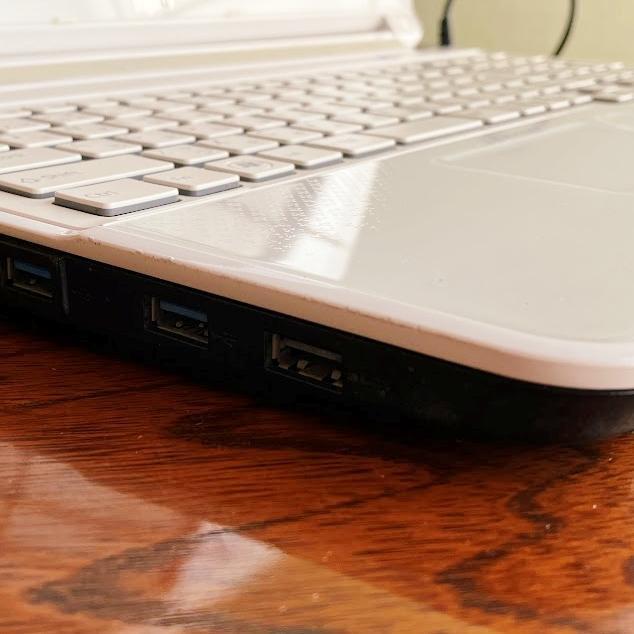 すぐ使えるカメラ付き富士通ノートパソコンi5 におすすめ在宅ワーク