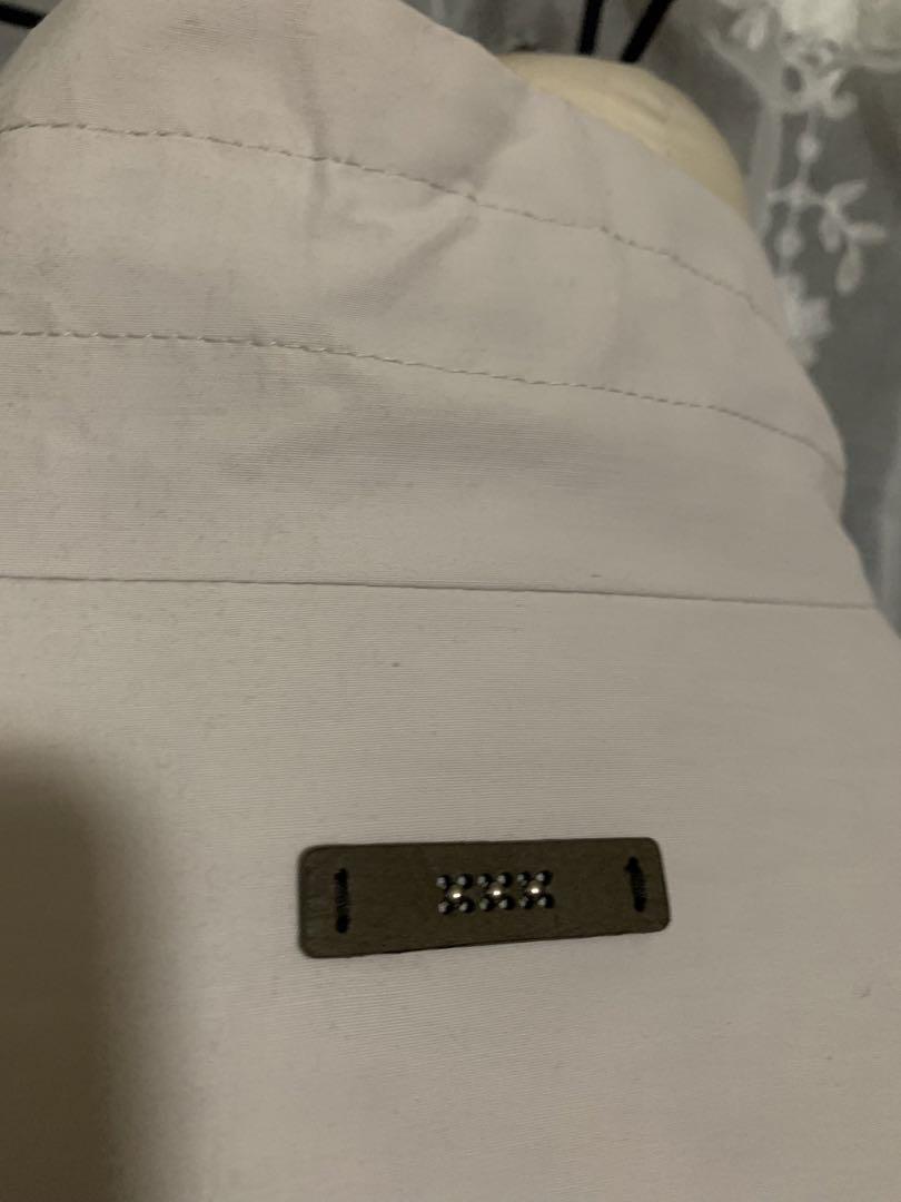 新品　PESERICO
