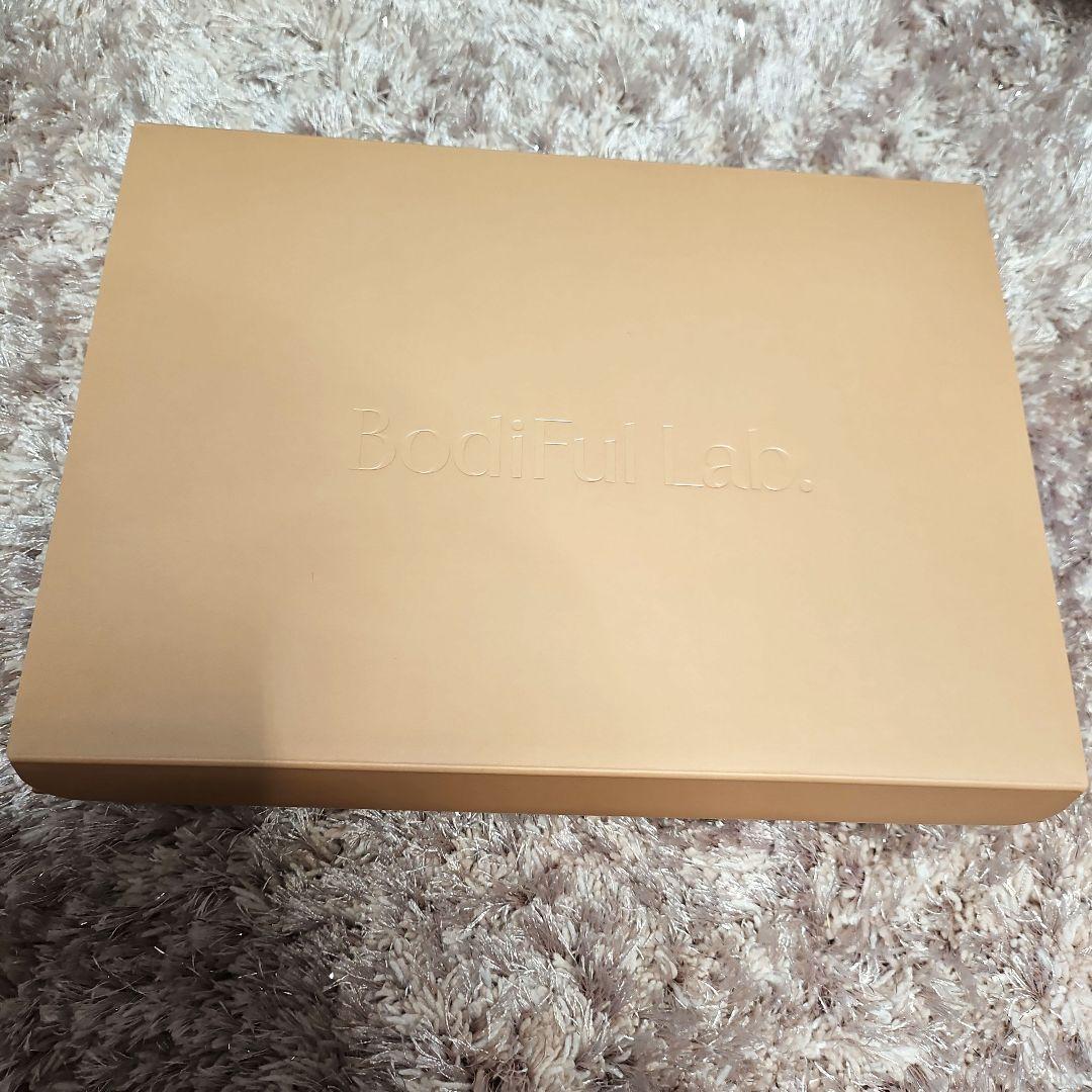 新品ボディフルラボ BodiFul Lab 骨盤スマートベルト骨盤ベルトMサイズ